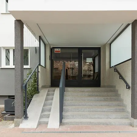 Stylish Heart Of By Renters * Varsóvia